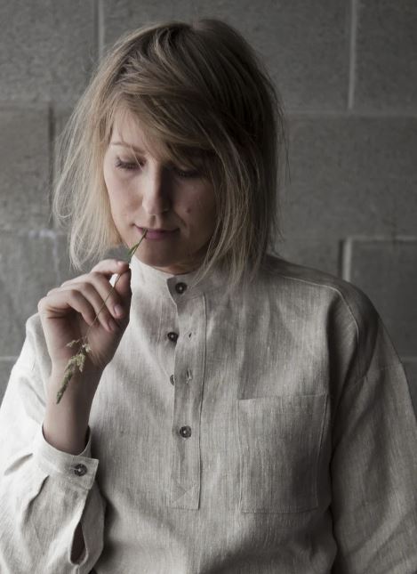 Hovden Busserull Pullover Rustic Linen Shirt