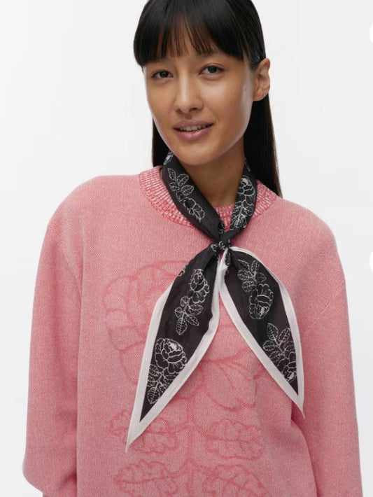 Marimekko Aiempi Vihkiruusu Kioski scarf