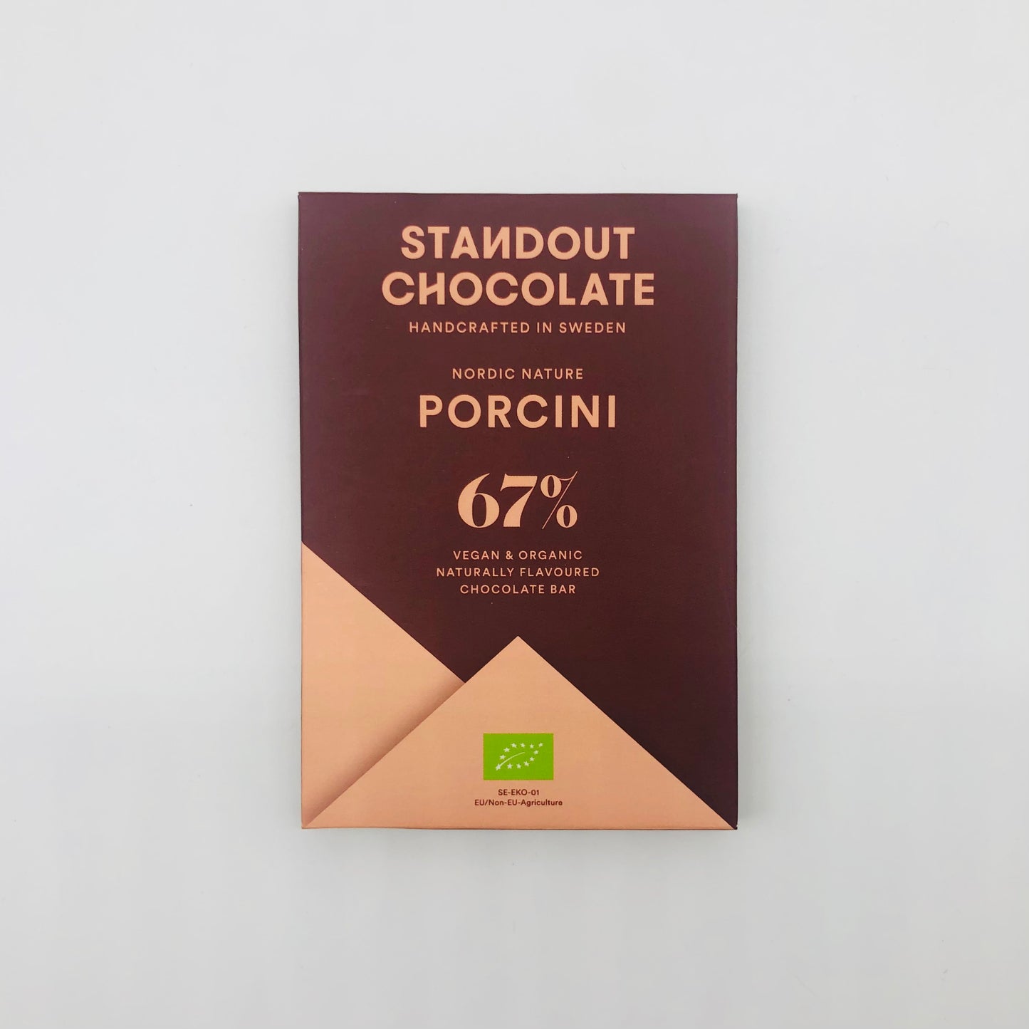 The Porcini mushroom marries extremely well with the Öko Caribe cacao (Dominican Republic) and adds a mild and natural hazelnut-like flavour and balanced umami notes.